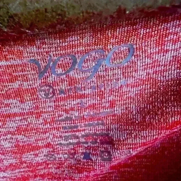 VOGO athletic top women’s large. - Picture 3 of 5